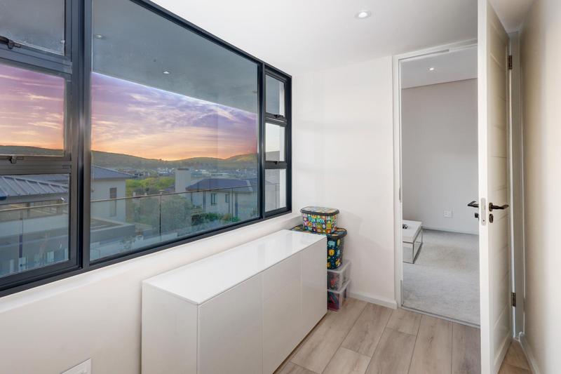 6 Bedroom Property for Sale in Clara Anna Fontein Western Cape